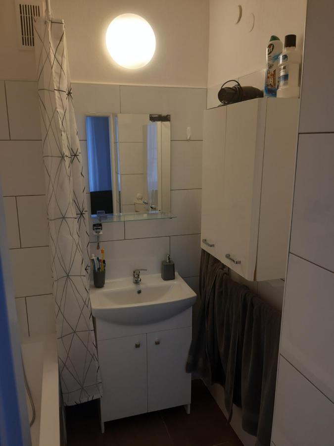 Prague Apartment In Most Near Golf Club, Aqua-Hipo-Autodrom In Most Eksteriør billede