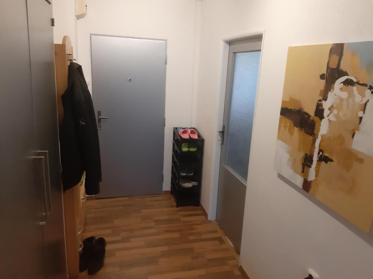 Prague Apartment In Most Near Golf Club, Aqua-Hipo-Autodrom In Most Eksteriør billede